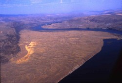 1038-West-Bar-giant-current-ripples-along-the-Columbia-River-central-Washington-state
